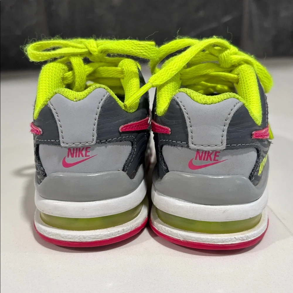 Nike Airmax Pink Gray Green Casual Sneakers Tennis Shies‎ Little Kids Size 5